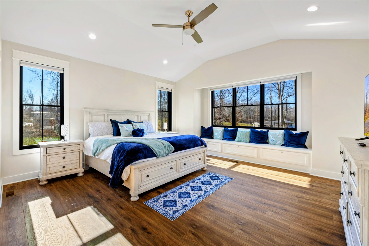 Main Suite